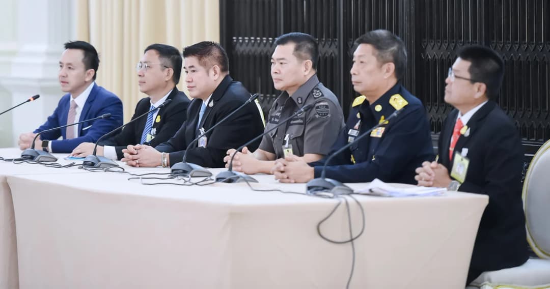 ‘ธรรมนัส’ ตั้งชุดพิเศษปราบ ‘หมูเถื่อน’ ปัดตอบ ‘อดีตรัฐมนตรี ป.’ มีเอี่ยวหรือไม่