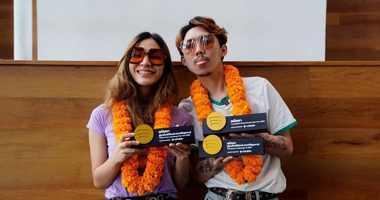 ‘เรนิษรา’ เขย่าชาร์ต ‘Spotify-Apple Music’ ยอดฟังสูงสุดหมวดเพลงอินดี้ป็อปในปี 2023