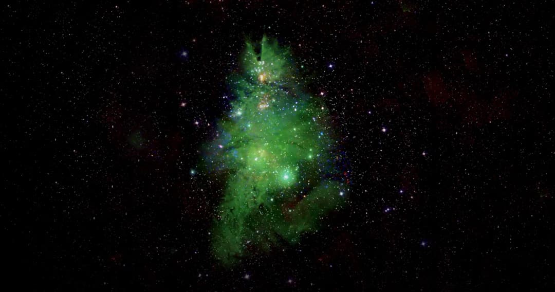 “ต้นคริสต์มาสแห่งเอกภพ” ต้อนรับเทศกาลแห่งความสุข จากจักรวาล