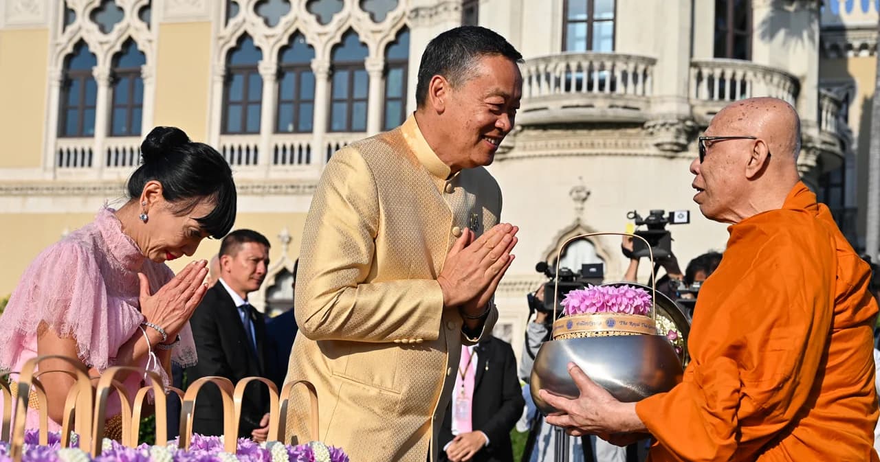 ‘เศรษฐา’ นำ ครม. ทำบุญ รับปีใหม่ ก่อนประชุมครม. นัดแรกของปี 2567