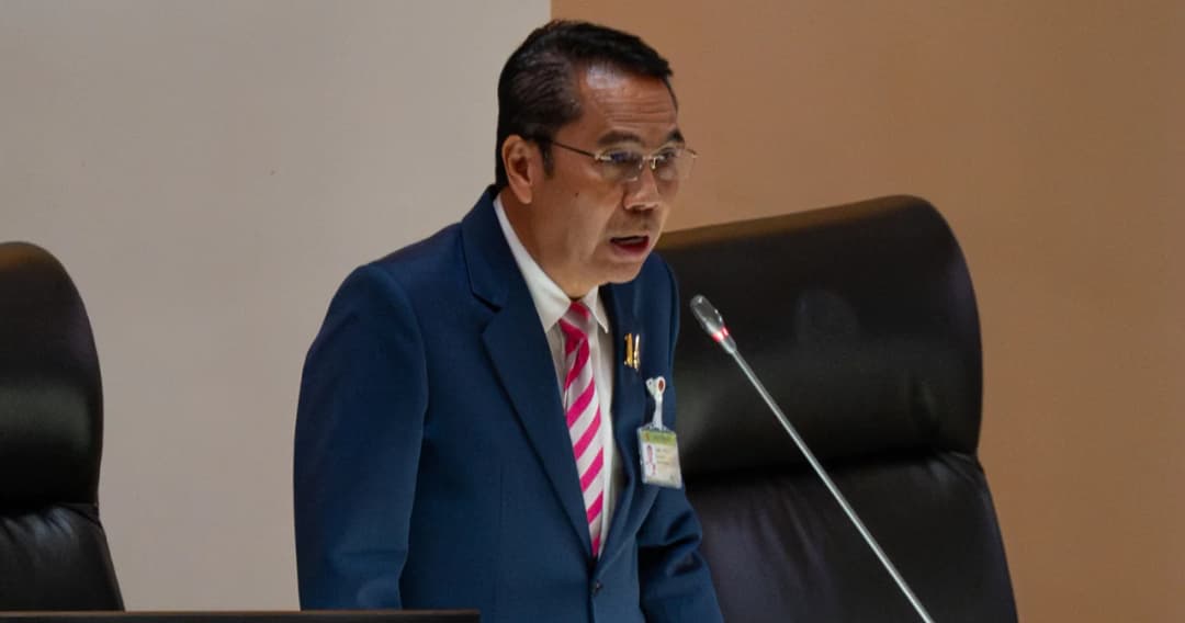 ‘สุทิน’ แจงสภาฯ ยาว ‘งบกลาโหม’ เพิ่มขึ้นในสัดส่วนที่ลดลง 1.2-1.3% ปม ‘เรือดำน้ำ’ รอ 2 วัน อสส. ตอบ