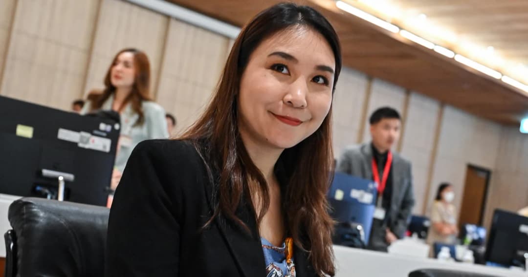 ‘ศิริกัญญา’ ไร้กังวล 44 สส. พรรคก้าวไกล ถูกร้อง ป.ป.ช. สอบจริยธรรม ปมลงชื่อแก้ ม.112