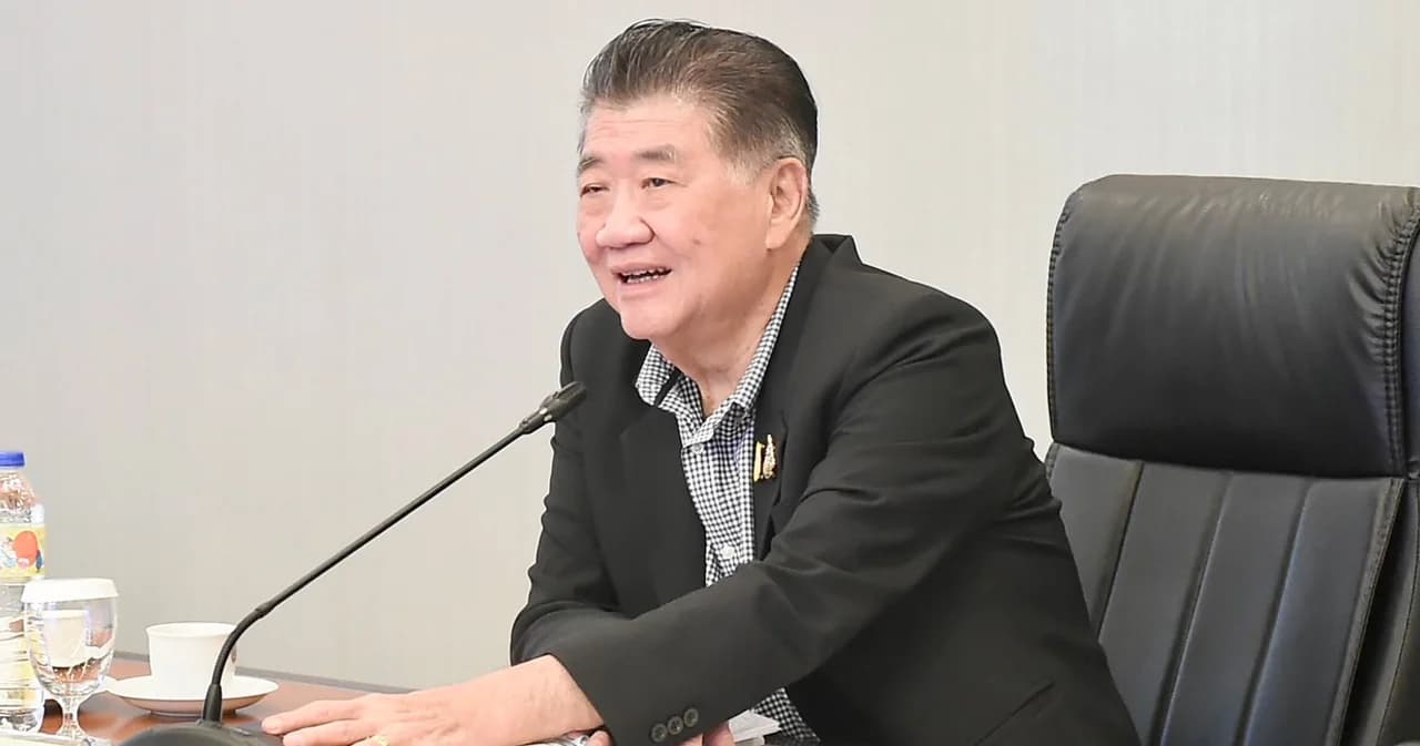 ‘กางเกงช้าง-กางเกงแมว’ มีลิขสิทธิ์ ‘ภูมิธรรม’ สั่งคุมเข้มการนำเข้า บอกของถูกใส่ไม่แป๊บเดียวเป้าขาด