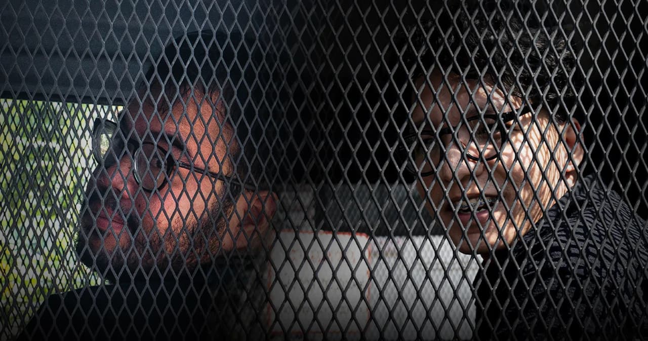 ศาลให้ประกันตัว ‘นักข่าว-ช่างภาพอิสระ’ หลังมีคำสั่งอนุญาตให้ฝากขัง คดีสนับสนุนทำลายโบราณสถาน