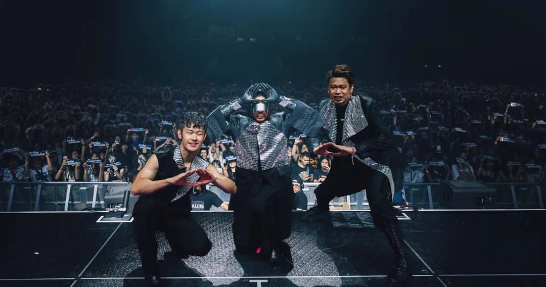 ‘Slot Machine’ โชว์สุดมันส์ระดับอินเตอร์ ก่อนบินลัดฟ้าโชว์แฟนเพลงทั่วโลก ‘EXIT TO ENTER WORLD TOUR 2024’