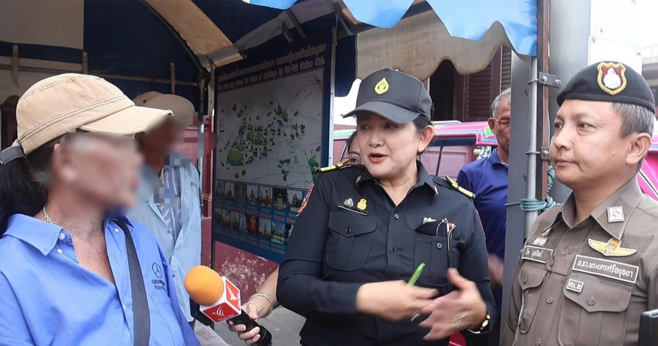 ขนส่งอยุธยา ตักเตือน-คาดโทษ ‘ป้าตุ๊กตุ๊ก’ เรียกค่าบริการแพง ยูทูบเบอร์เกาหลี ‘โอปป้าฮง’