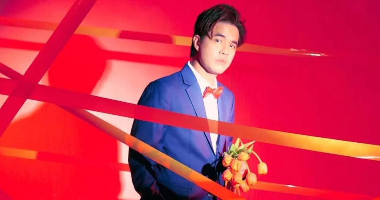 ‘ว่าน ธนกฤต’ ส่งเพลงใหม่ชื่อยาวถึง 19 พยางค์ ‘แล้วคดีฆาตกรรมในห้องปิดตาย ก็ถูกคลี่คลายด้วยรอยยิ้มของเธอ’