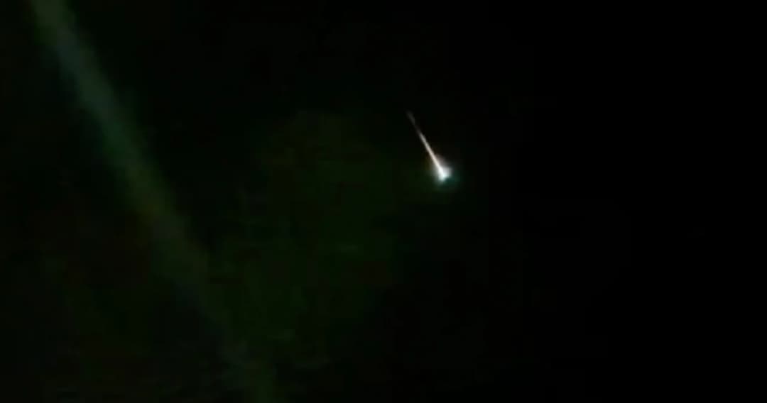 สดร. คาด ‘ลูกไฟสีเขียว’ เป็นดาวตกชนิดลูกไฟ มีธาตุนิกเกล เป็นส่วนประกอบ