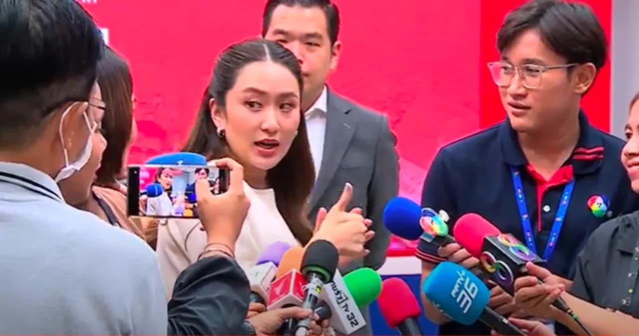 ‘แพทองธาร’ ยกนิ้วให้บอกโดนใจ “อย่าท้าทายระบบกะเทย” หลังถูกถามปมวันกะเทยผ่านศึก