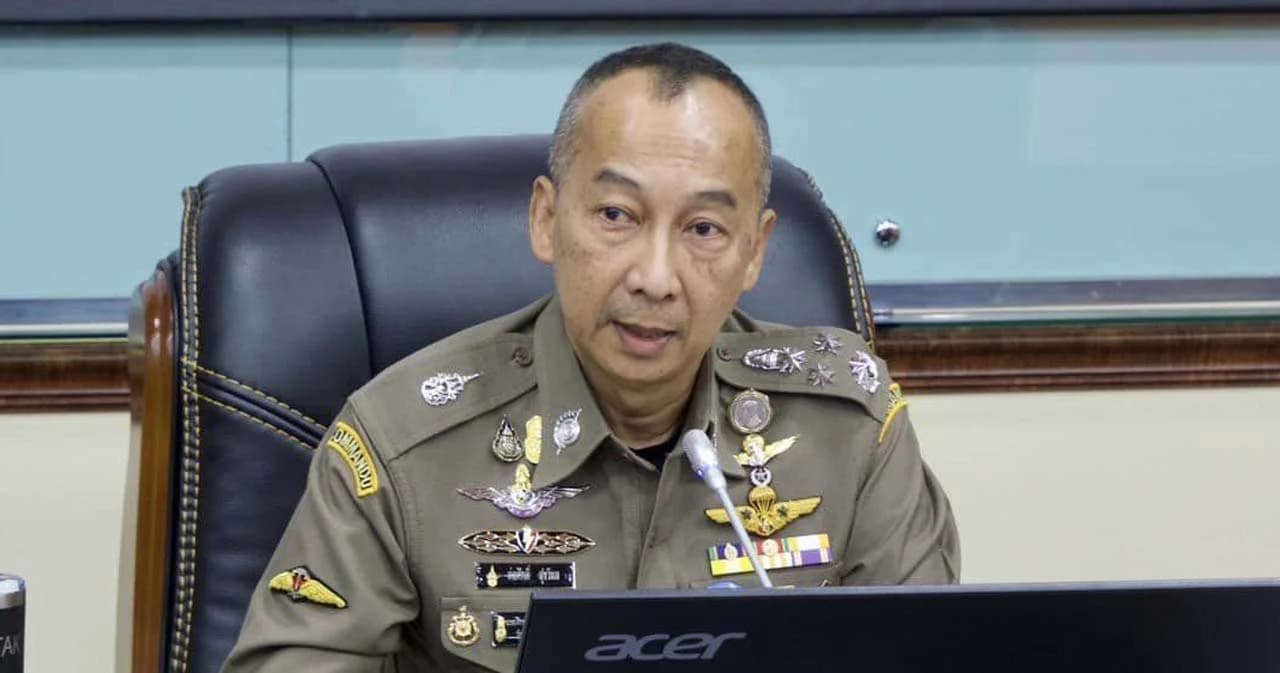 ‘พล.ต.อ.ต่อศักดิ์’ ท้าเปิดชื่อเลย หลังทีม ‘พล.ต.อ.สุรเชษฐ์’ แถลงอ้างถึงอักษรย่อ นายพล ต.เต่า