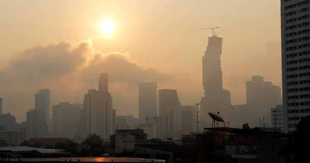 เปิด 3 สาเหตุ ‘กลิ่นไหม้’ ทั่วพื้นที่ กทม. ค่า PM 2.5 เช้านี้เกินมาตรฐาน 25 พื้นที่