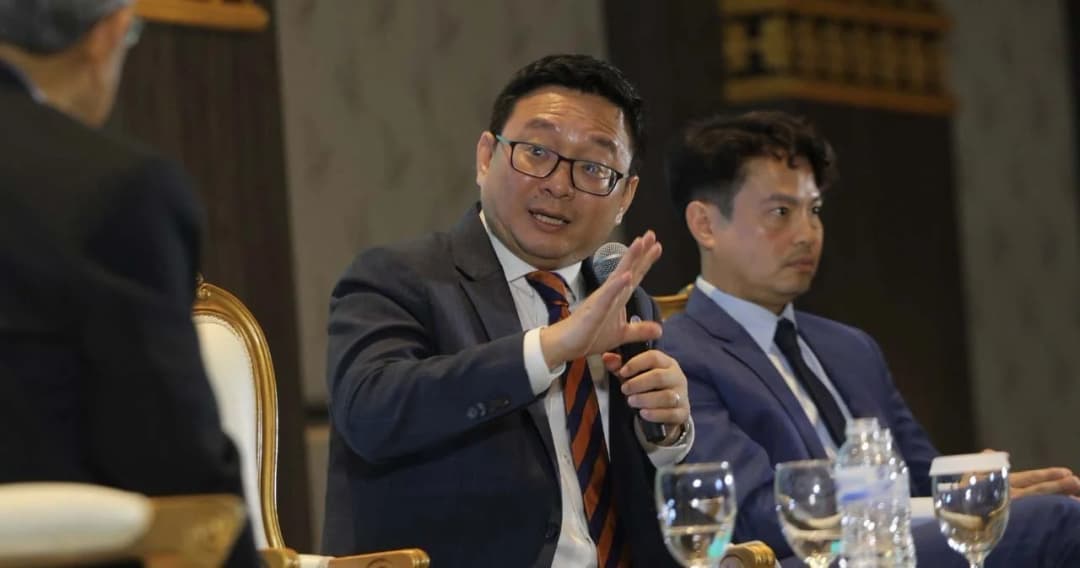 ‘ชัยธวัช’ ขอบคุณ กกต. เชิญ ‘พรรคการเมือง’ ที่เสนอยุบพรรคเองร่วมวงเสวนา หัวข้อ “พรรคการเมืองสร้างชาติ”