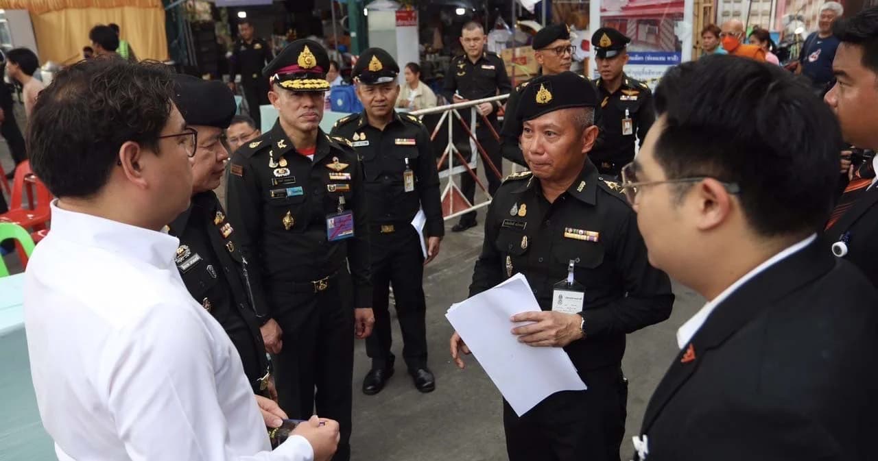 ‘ก้าวไกล-กมธ.ทหาร’ สังเกตการณ์ ‘เกณฑ์ทหาร’ ชูช่องทางร้องเรียน “พลทหารปลอดภัย”