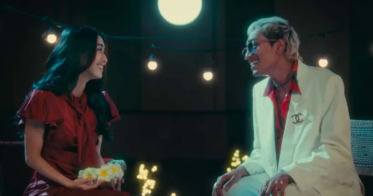 ‘มายด์ 4EVE x D GERRARD’ การคอลแลปส์สุดพิเศษในเพลงเพราะสุดละมุน ‘ไม่ต้องรู้ว่าเราคบกันแบบไหน’ เพลงประกอบภาพยนตร์ ‘อนงค์’