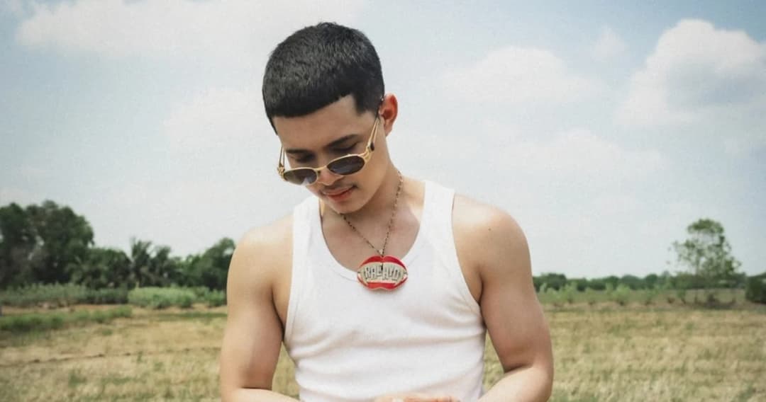 มาเพ้อ ‘ละเมอ’ ไปกับ ‘RachYO’  ในซิงเกิลใหม่ล่าสุด สะท้อนนิสัยคนเห็นแก่ตัว ที่ยังไม่ยอมมูฟออนได้สักที