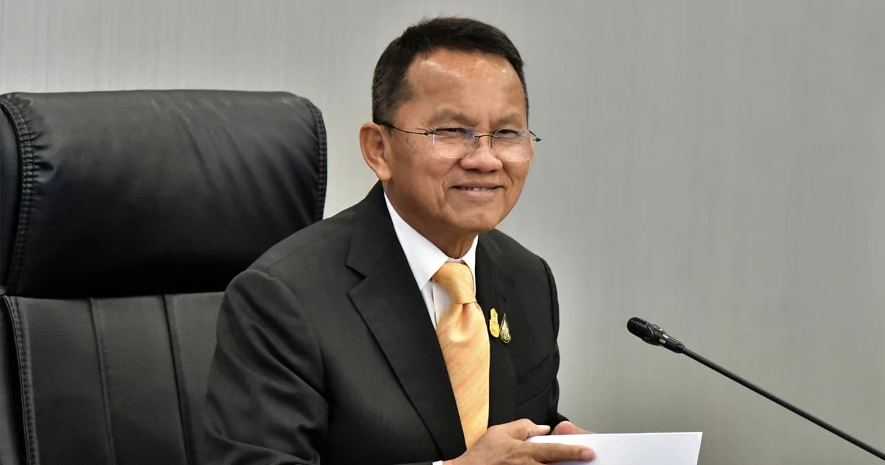 'สมศักดิ์' อุบเคล็ดลับ นั่งรัฐมนตรี 16 สมัย เผยกับ 'หมอชลน่าน' รักกัน ชอบกันดี