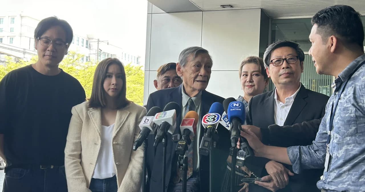 ผู้เตรียมสมัคร สว. ยื่นฟ้องศาลฯ เพิกถอนระเบียบกกต. ห้ามแนะนำตัว ชี้ขัดเสรีภาพ-เจตนาการเลือก สว.