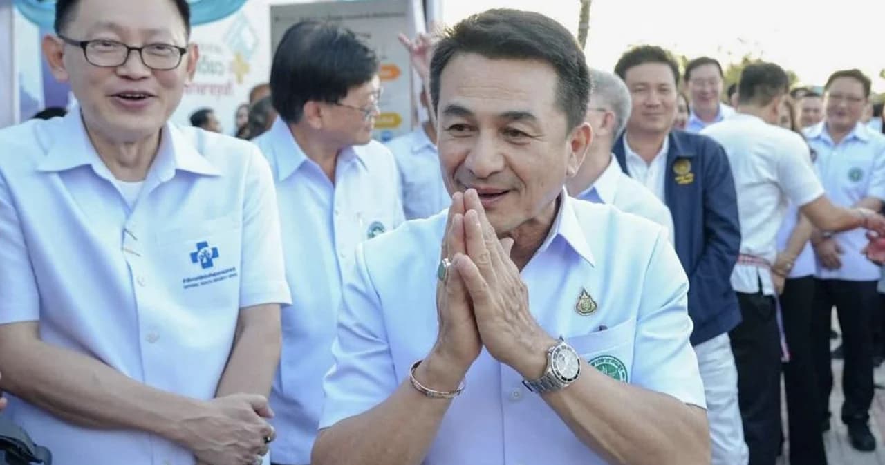 ‘หมอชลน่าน’ โพสต์ร่ายยาว ยัน 241 วัน ที่เป็นรัฐมนตรี คนในกระทรวงหนุน-ไม่ได้ถูกวางยา