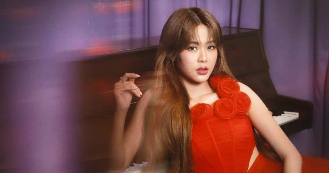 สิ้นสุดการรอคอย ‘มีใจทำไมไม่จีบ’   ซิงเกิลเดบิวต์จาก MOBYE (โมบาย)  ที่ได้ อลัน (BUS) มาร่วมแจมใน MV