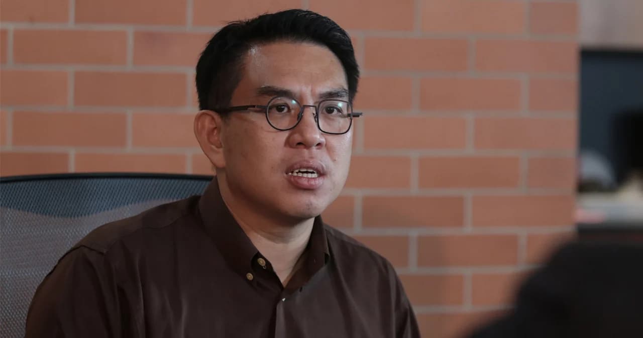 ‘วิโรจน์’ ชี้ ถ้า ‘เศรษฐา’ ต้องพ้นจากนายกฯ ต้องด้วยกลไก ‘รัฐสภา’ ที่ยึดโยงประชาชน