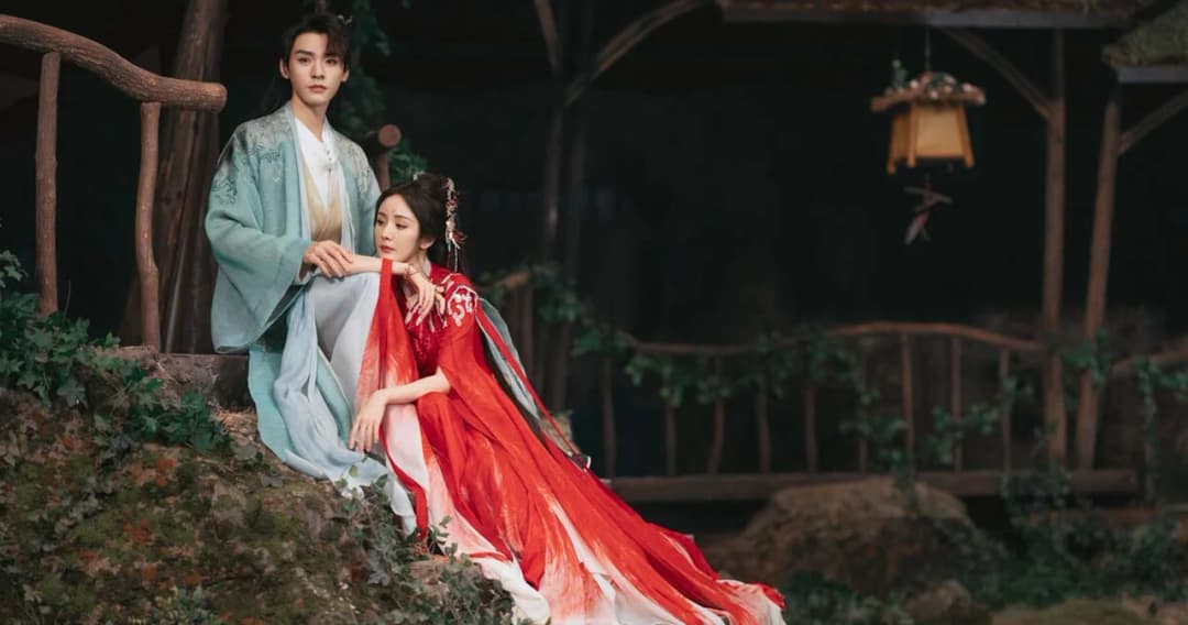 ‘กงจวิ้น–หยางมี่’ ในซีรีส์จีนพีเรียดแฟนตาซีฟอร์มยักษ์แห่งปี ‘สื่อรักปีศาจจิ้งจอก ภาคจันทราสีชาด’