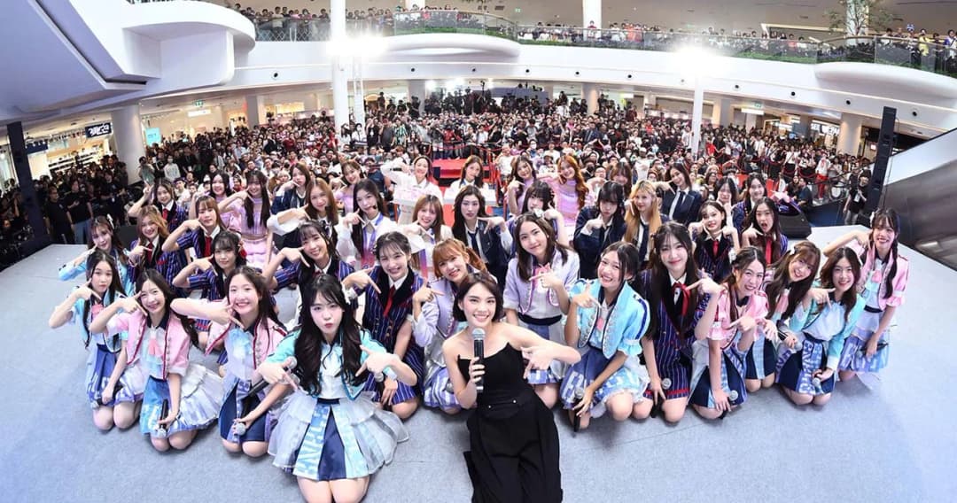 ‘BNK48’ ฉลองครบรอบ 7 ปี หยิบเพลงฮิต ‘365 วันกับเครื่องบินกระดาษ’ เตรียมทำใหม่เวอร์ชั่น 2024