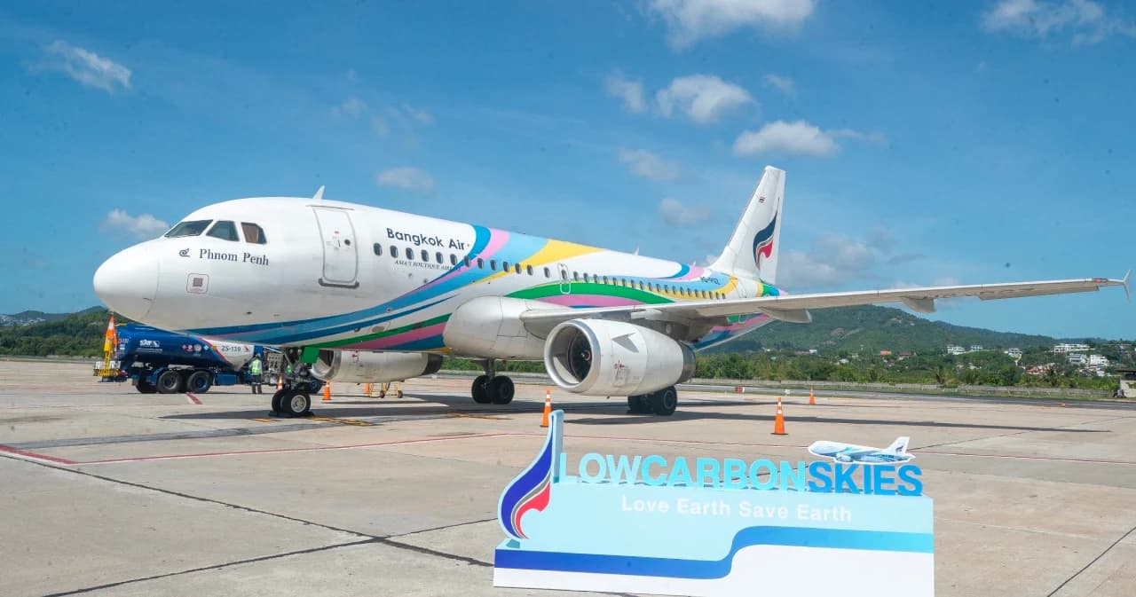 Bangkok Airways จับมือ OR นำร่องการใช้เชื้อเพลิงอากาศยานแบบยั่งยืน (SAF) พร้อมยกระดับ ‘กรีนแอร์พอร์ต’ มุ่งสู่ Net Zero