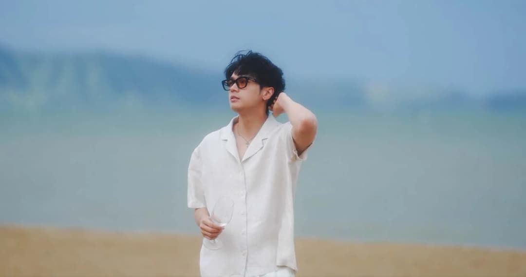 ‘โอบนิธิ’ ส่งซิงเกิลใหม่ ‘ที่สุดของเราไม่เท่ากัน (Asymmetry)’  ดึงเติร์ด Tilly Birds มาร่วมงาน