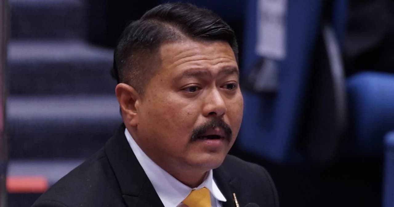 ไม่หน้าด้านพอจะอยู่ต่อ ‘วัน อยู่บำรุง’ เปิดใจ หลังยื่น เลขาฯ กกต. ลาออกจากสมาชิกพรรคเพื่อไทย