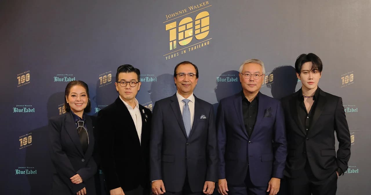จอห์นนี่ วอล์กเกอร์ เฉลิมฉลอง 100 ปีในไทย ที่ไม่เคยหยุดก้าว ชวนดื่มด่ำงานหัตถศิลป์ชิ้นพิเศษเพียงหนึ่งเดียวในโลกภายในงาน THE BLUE BOUTIQUE