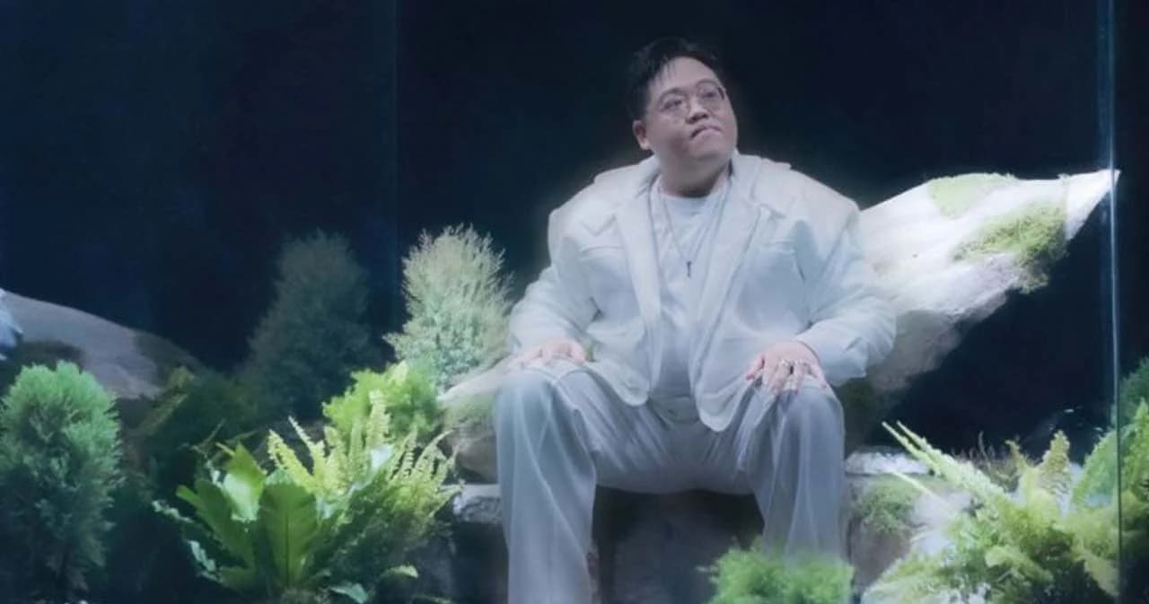 ‘โดม จารุวัฒน์’ จากลมใต้ปีกคนรุ่นใหม่สู่การคัมแบ็กที่พร้อมโอบกอดทุกอารมณ์เหงาในเพลงใหม่ ‘เธอไม่ชอบฝน’