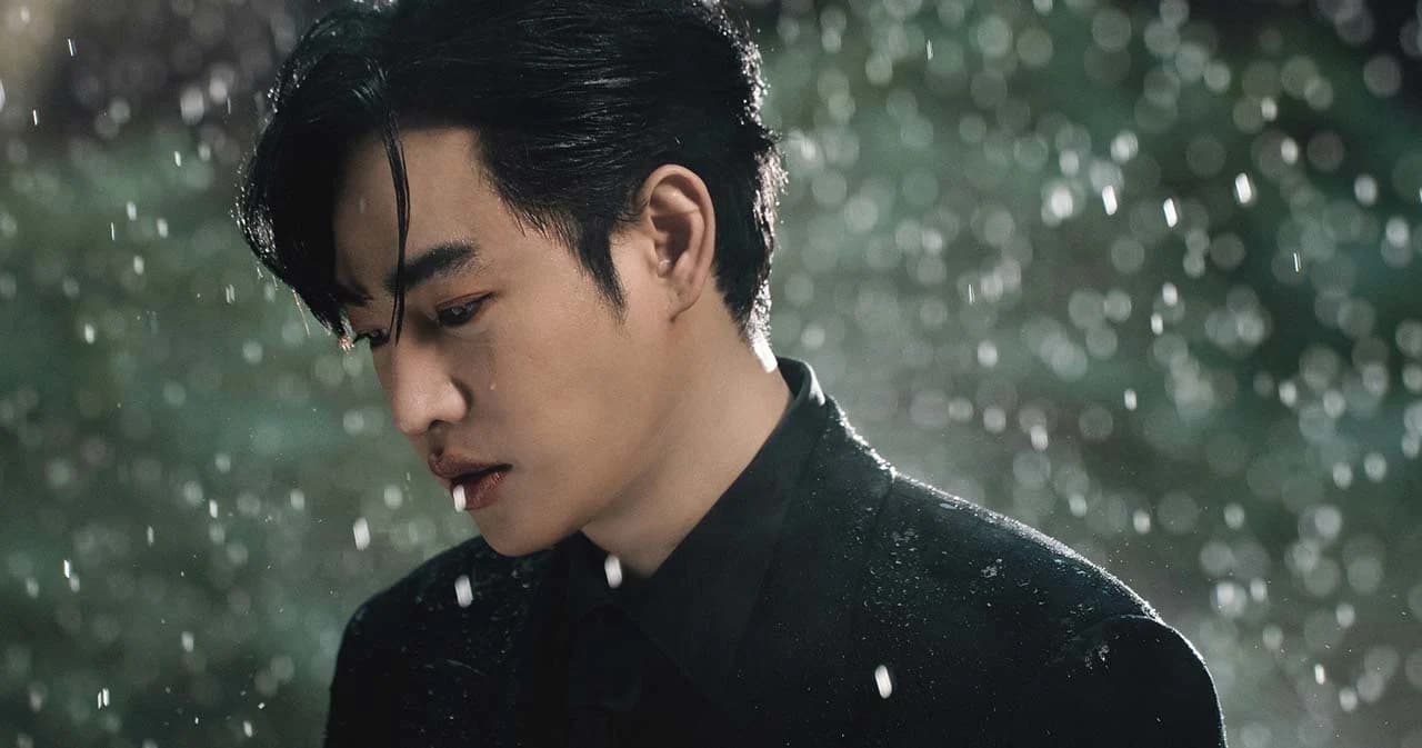 ‘ไม่พูดหน่อยเหรอ (Say Something)’ ซิงเกิลคัมแบคของ ‘เป๊ก ผลิตโชค’ เศร้า บาดลึกกับความรักที่จากไปโดยไม่มีคำร่ำลา