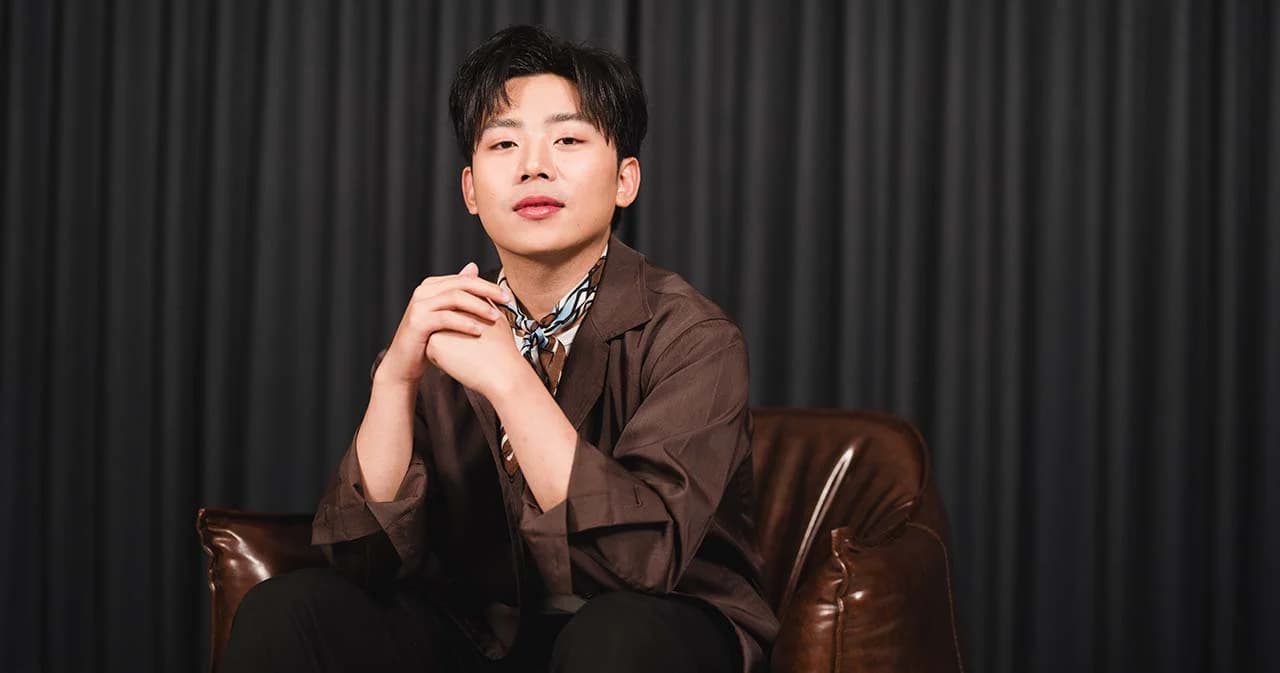 บทสัมภาษณ์พิเศษ ‘FrenchW’ เจ้าของเพลงอกหักที่ไม่อยากมูฟออน กับมุมมองเพลงรักที่หลากหลาย