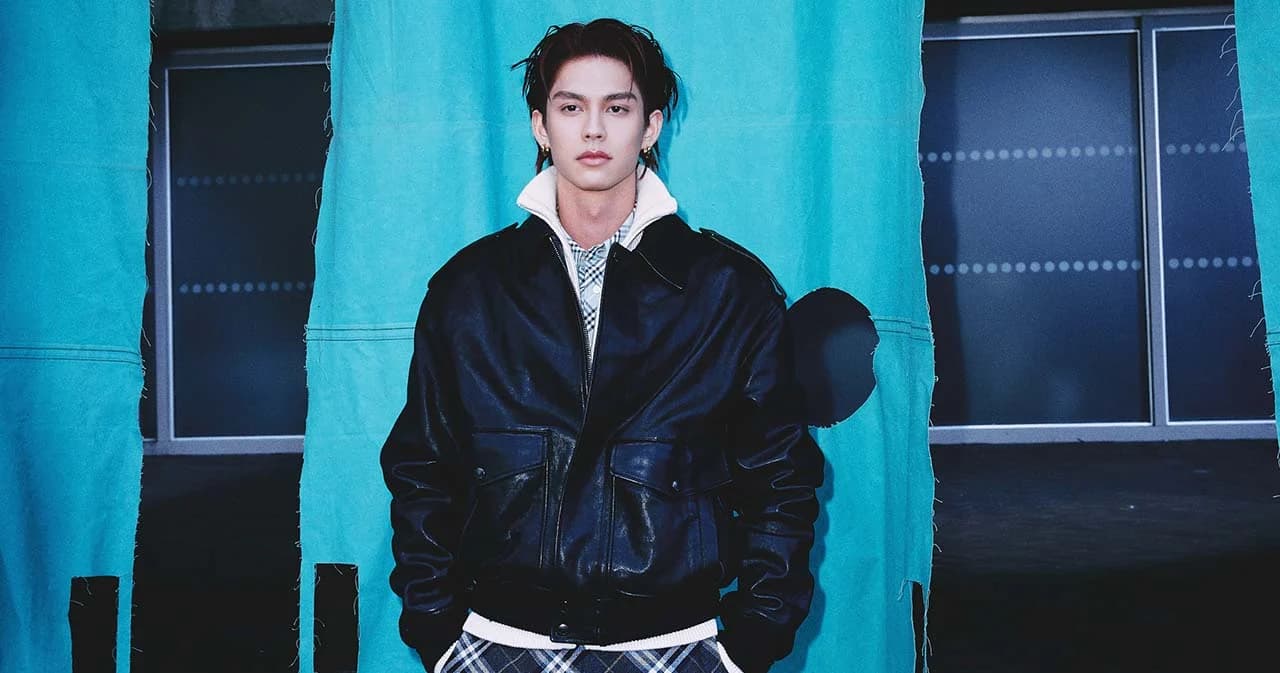 ‘ไบร์ท วชิรวิชญ์’ โดดเด่นลุคใหม่ นั่งฟรอนต์โรว์ชมโชว์ ‘Burberry Summer 2025’
