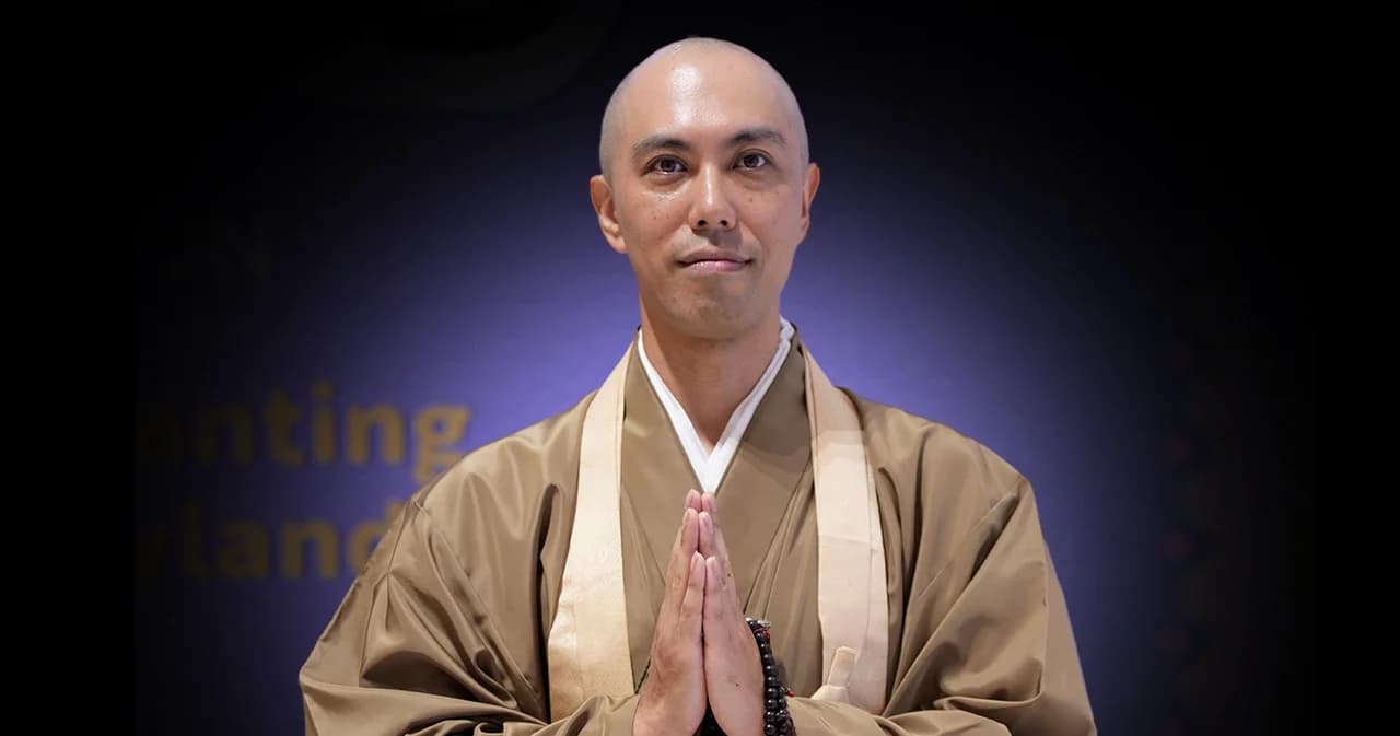 คุยกับ “คันโฮ ยาคุชิจิ” พระนักดนตรีชื่อดัง ถึงการรักษาสมดุลในชีวิต และสร้างความสุขด้วยตัวเอง