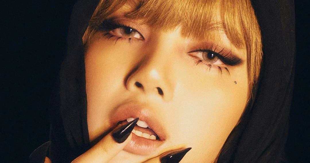 ‘LISA’ ประกาศปล่อยอัลบั้มเดี่ยวชุดแรกที่หลายคนรอคอย ‘ALTER EGO’ ปักหมุด 28 ก.พ. 2025