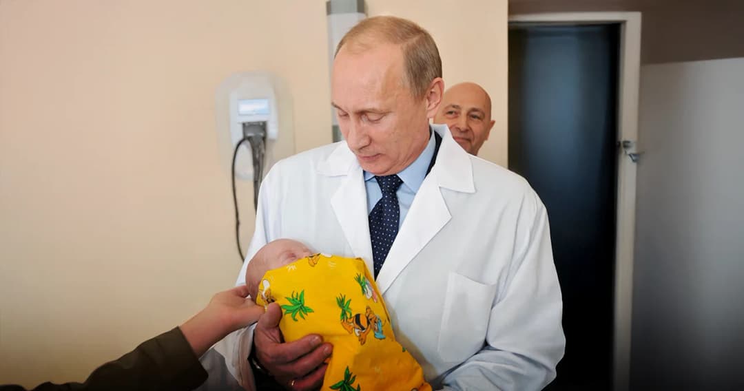 รัสเซียล่อใจเด็กรีบปั๊มลูก แจกเงินแม่วัยใสมีลูกตอนเรียน รับเลย 30,000 บาท