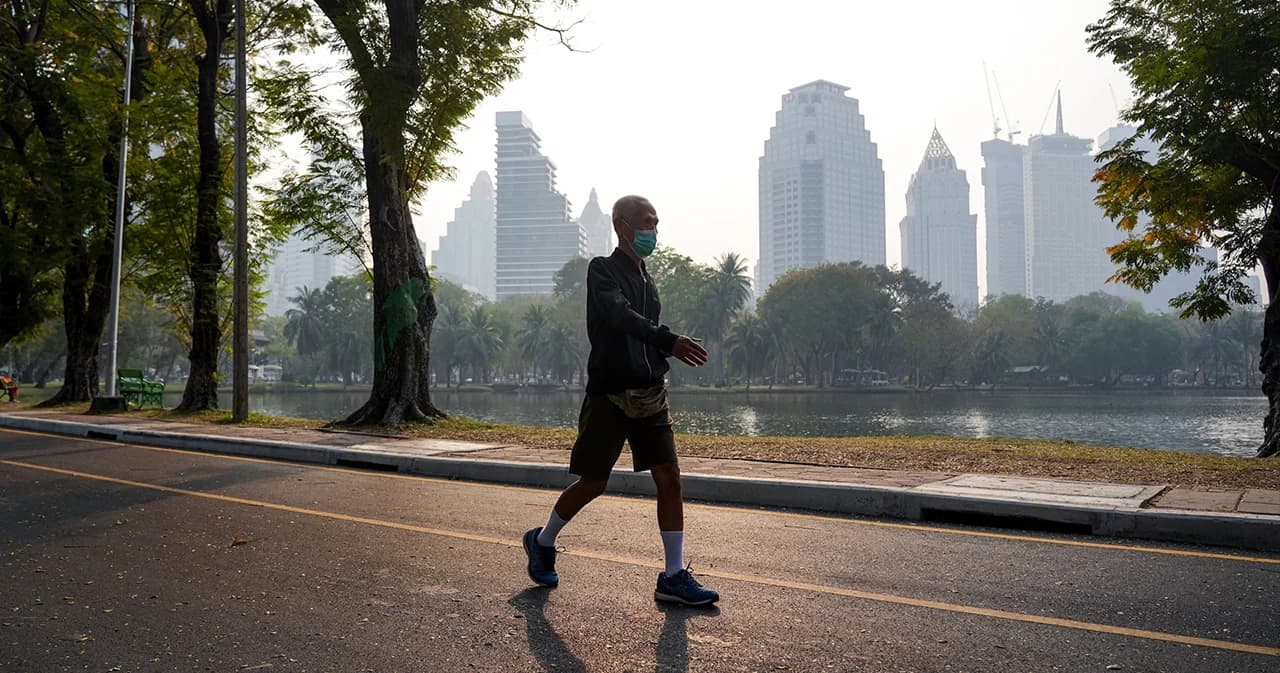 วิ่งกลางแจ้ง 1 ชั่วโมง รับฟรี! สูด PM 2.5 มากกว่าเดิม 10 เท่า