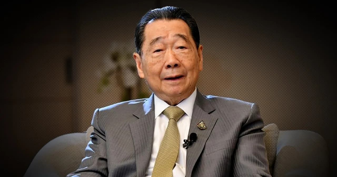 ‘ธนินท์ เจียรวนนท์’ ขึ้นพูดเวทีจุฬาฯ มั่นใจเศรษฐกิจไทยยังเต็มไปด้วยอนาคต ท่ามกลางโลกรวน-การเมืองป่วน-เทคโนโลยีเข้ามาแทนคน