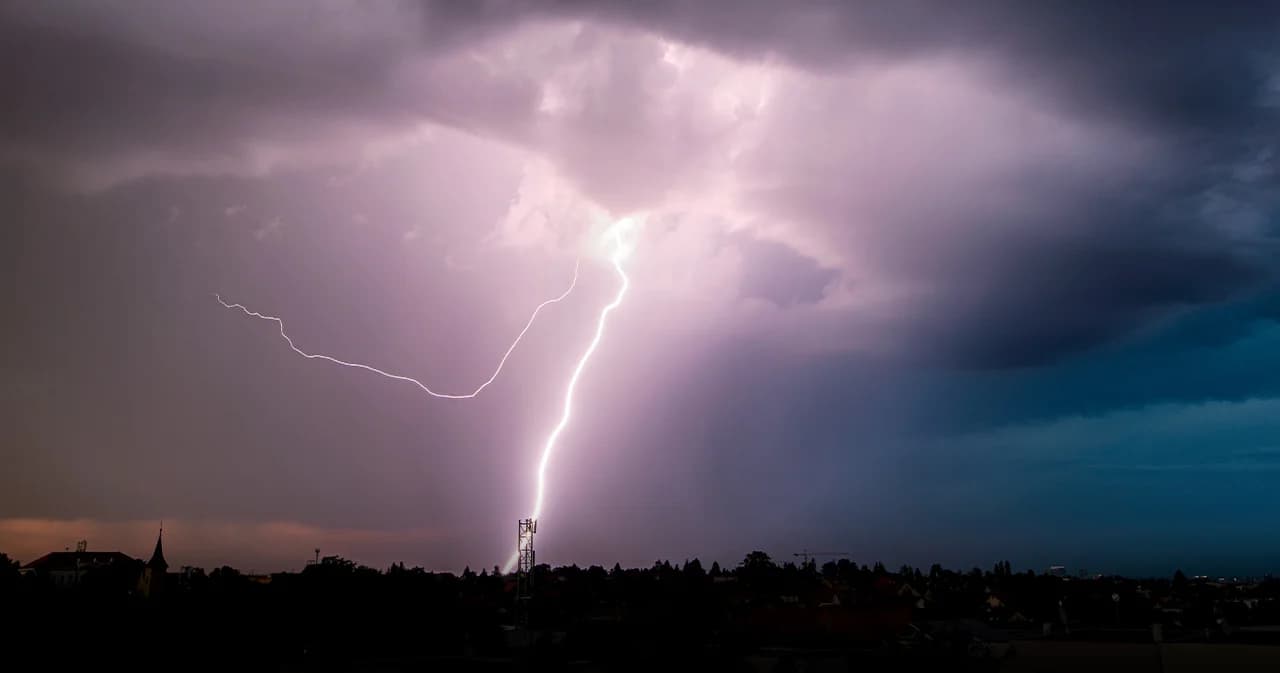 Weather Whiplash ศัพท์ใหม่ต้องรู้จักผุดมาไม่หยุด เมื่อโลกร้อนถึงจุดที่ ‘สภาพอากาศเหวี่ยงสุดขั้ว’