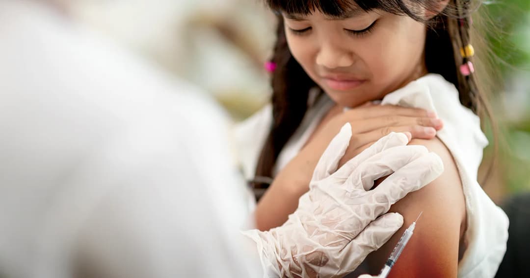 ฉีดวัคซีน HPV คุ้มไหม?  เอายังไงดี ในวันที่คนกังวลอาการแพ้