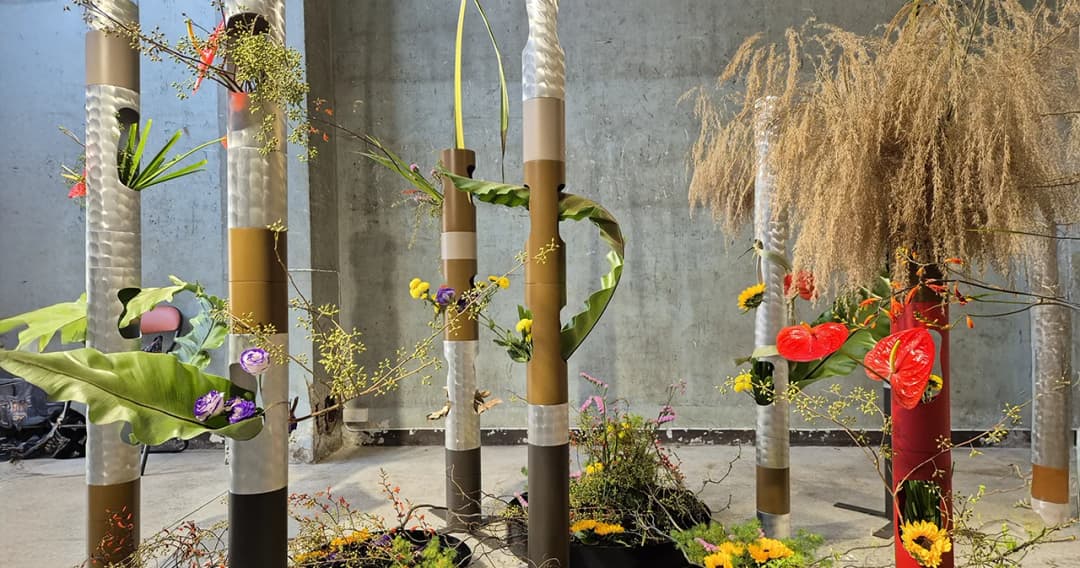 “BAM BAM HAVEN” ความงอกงามใหม่ของดอกไม้และอลูมิเนียม