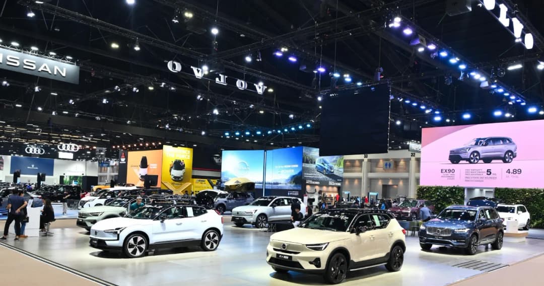 เปิดม่าน Motor Show 2025 วอลโว่ XC90 ใหม่มาแล้ว พร้อมโชว์ EX90 รถยนต์ไฟฟ้าล้วน