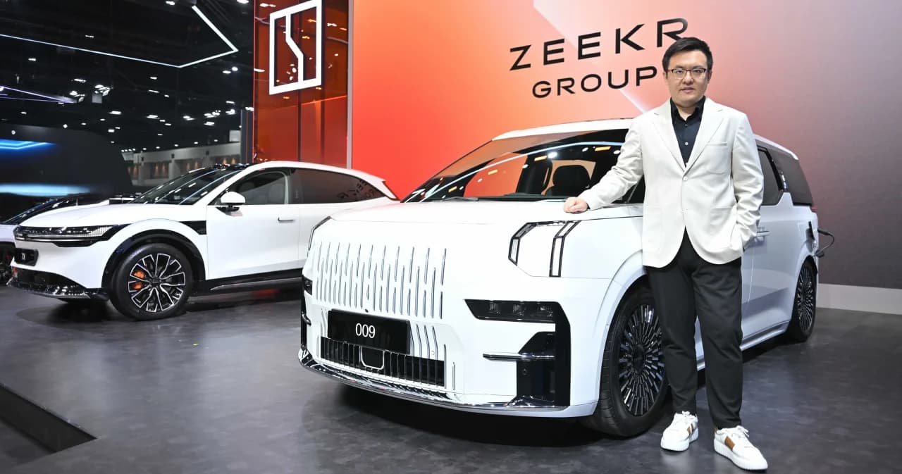 ZEEKR ย้ำภาพลักษณ์ EV พรีเมียม เปิดจอง ZEEKR 7X และ 009 รุ่น 7 ที่นั่งที่ Motor Show 2025