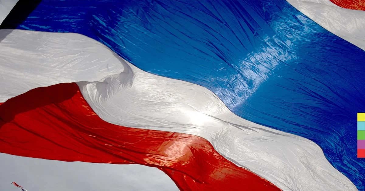 8.00 น.ร่วมยืนตรงเคารพ “100 ปี ธงชาติไทย”