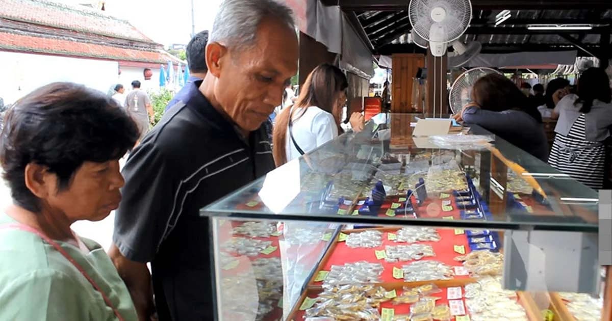 วัดใหญ่สั่งย้ายวัตถุมงคลออกนอกวิหาร หลวงพ่อพุทธชินราช