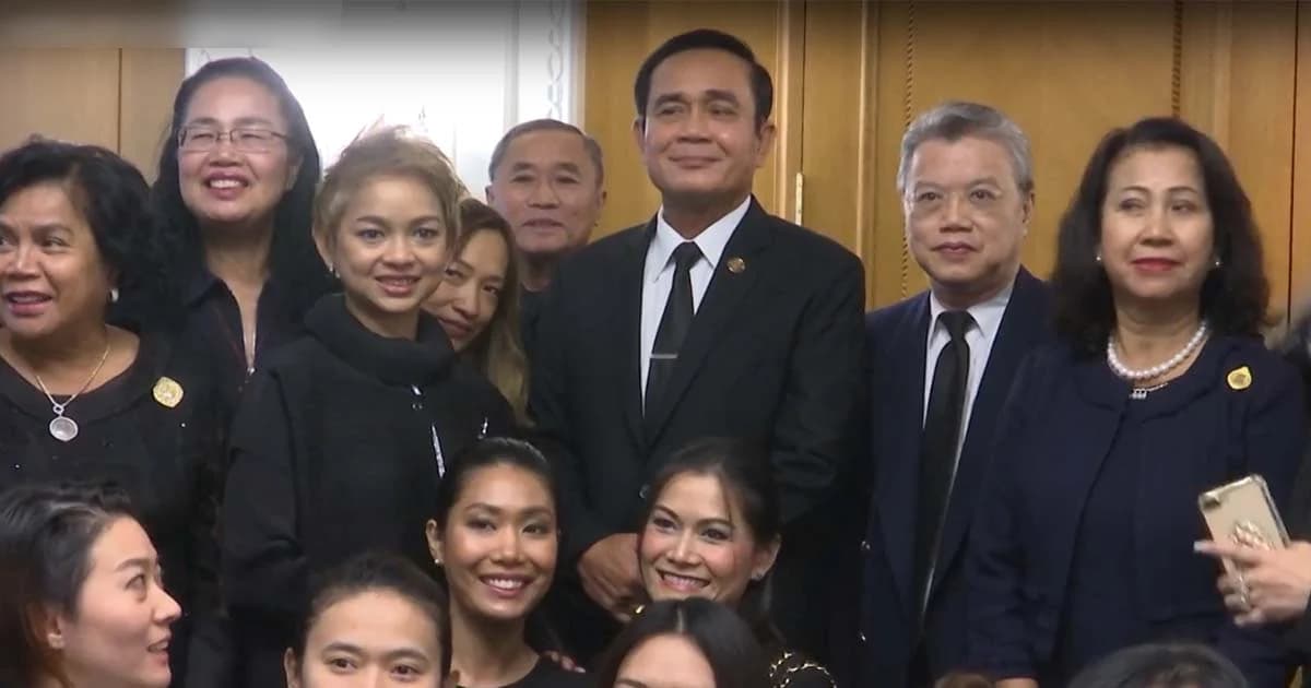 นายกฯ เผยบอกเลือกตั้งปีหน้า คือ “ประกาศวันเลือกตั้ง”