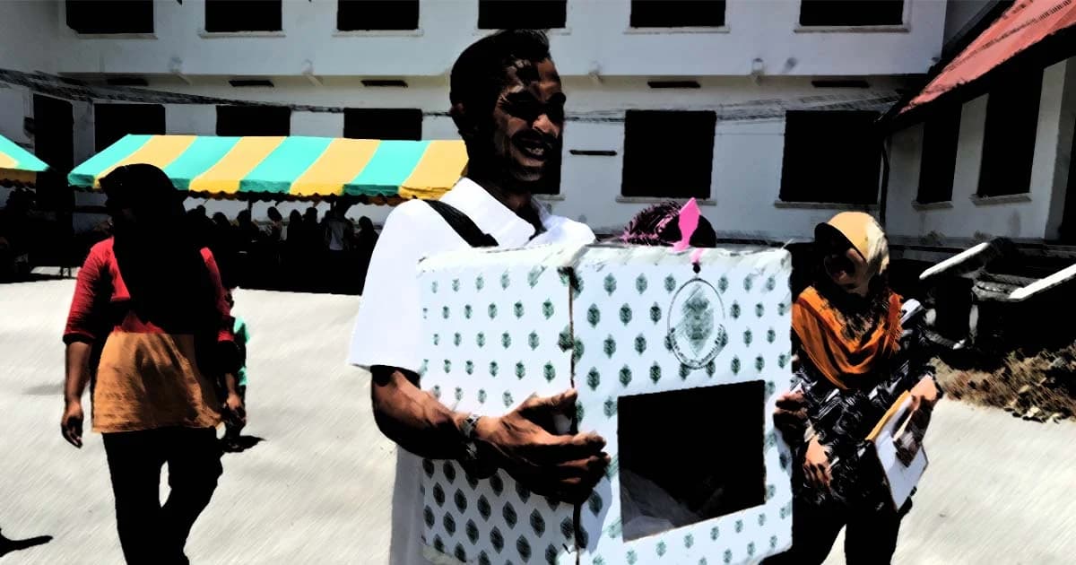 “มีชัย” ขออย่ากลัวกฎหมายลูกล่าช้า ไม่กดดันนายกฯบอกเลือกตั้งปี 61 ตามโรดแมป