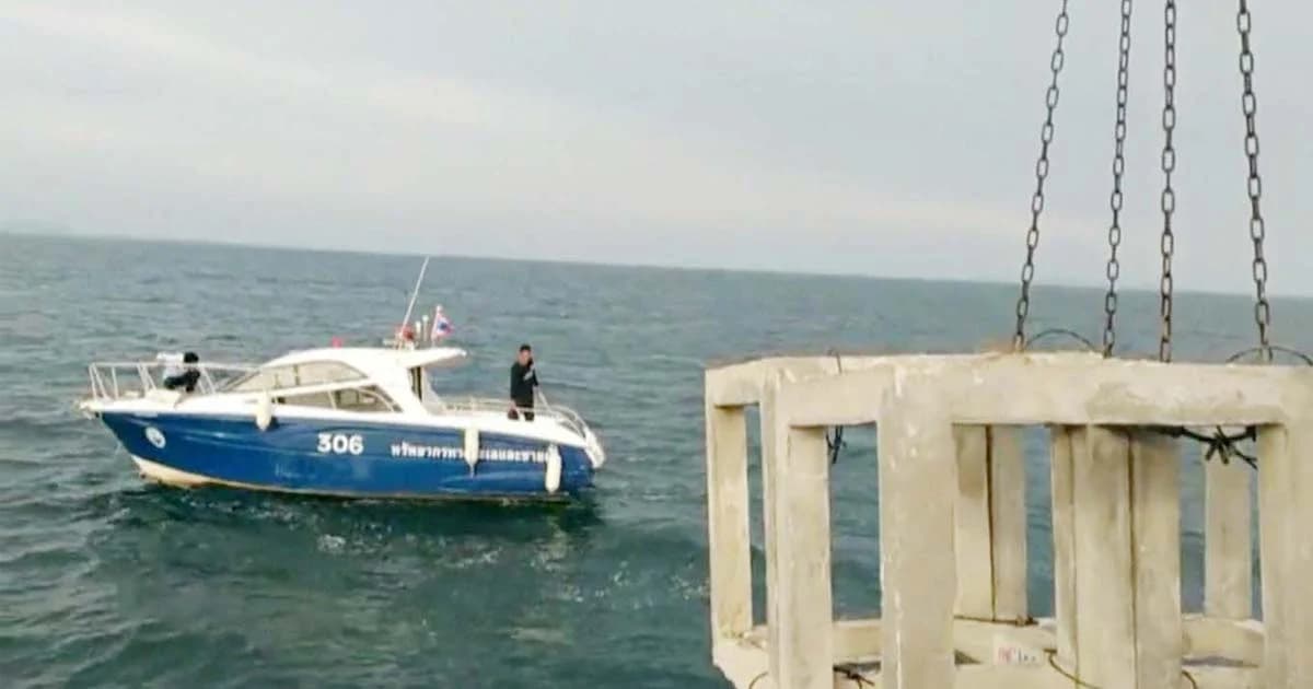 ทะเลกระบี่เร่งวางแท่งคอนกรีตสร้างปะการังเทียม อนุรักษ์สัตว์น้ำใต้ท้องทะเล