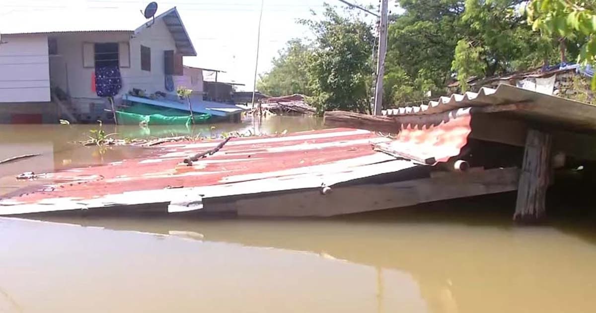 พิจิตรน้ำท่วมชั้นสองต้องหนุนพื้นบ้านอยู่อาศัย